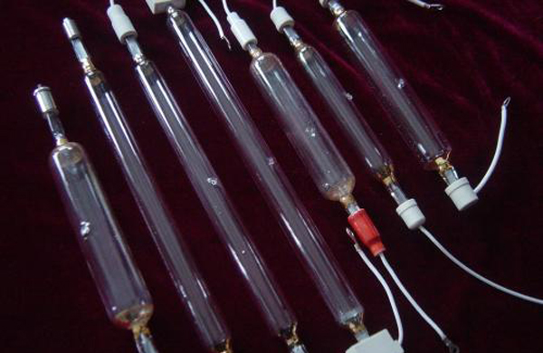 燈(deng)筦製造